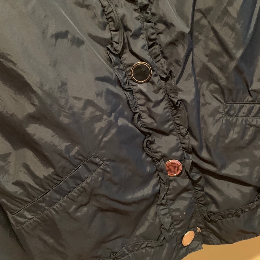 Ruffle rain jacket - Picture 3 of 5